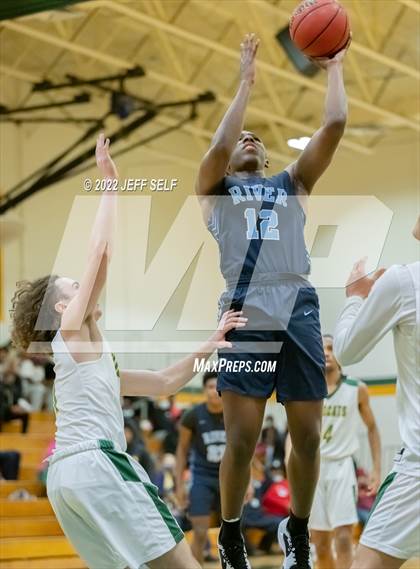 Thumbnail 1 in Great Bridge vs. Indian River photogallery.