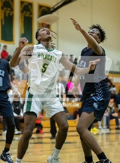 Thumbnail 3 in Great Bridge vs. Indian River photogallery.