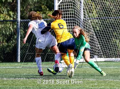 Thumbnail 1 in Notre Dame @ Valley Christian photogallery.