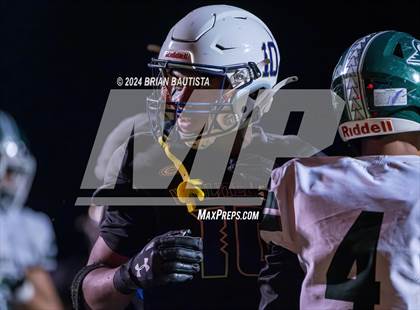 Thumbnail 3 in Damien vs. Kapa'a (HHSAA D1 Semifinal) photogallery.
