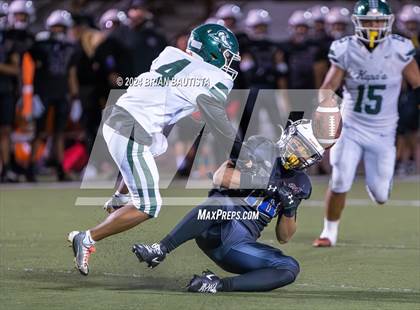 Thumbnail 2 in Damien vs. Kapa'a (HHSAA D1 Semifinal) photogallery.