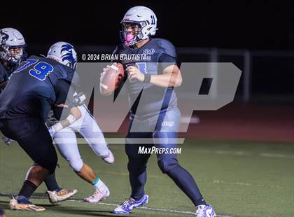 Thumbnail 2 in Damien vs. Kapa'a (HHSAA D1 Semifinal) photogallery.
