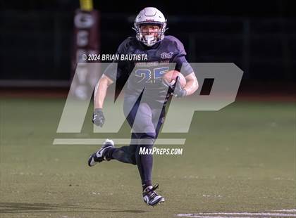 Thumbnail 1 in Damien vs. Kapa'a (HHSAA D1 Semifinal) photogallery.