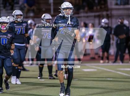 Thumbnail 2 in Damien vs. Kapa'a (HHSAA D1 Semifinal) photogallery.