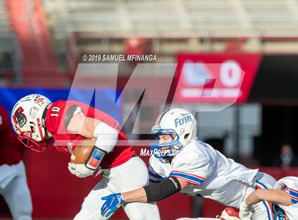 Thumbnail 1 in St. Francis vs. Pleasanton (NSAA Class D2 Final)  photogallery.