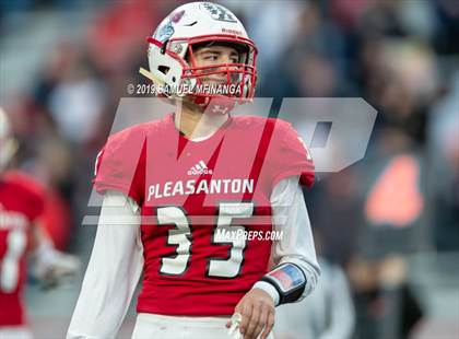 Thumbnail 3 in St. Francis vs. Pleasanton (NSAA Class D2 Final)  photogallery.