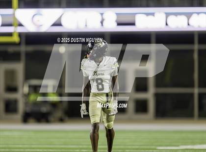 Thumbnail 3 in Conroe @ College Park photogallery.