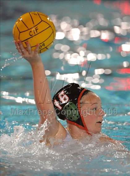 Thumbnail 2 in Poly vs Santiago (CIF SS D3 Final) photogallery.