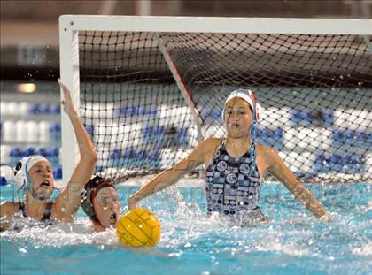 Thumbnail 1 in Poly vs Santiago (CIF SS D3 Final) photogallery.