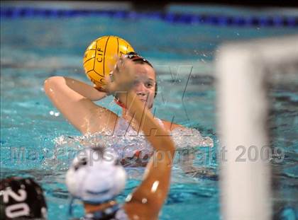 Thumbnail 1 in Poly vs Santiago (CIF SS D3 Final) photogallery.