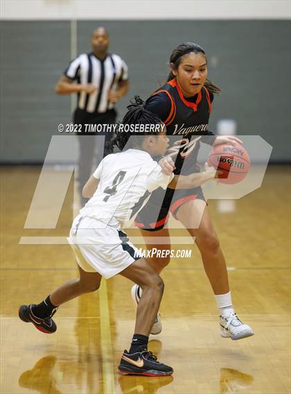 Thumbnail 3 in Faith Lutheran vs. Fernley photogallery.