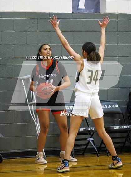 Thumbnail 2 in Faith Lutheran vs. Fernley photogallery.
