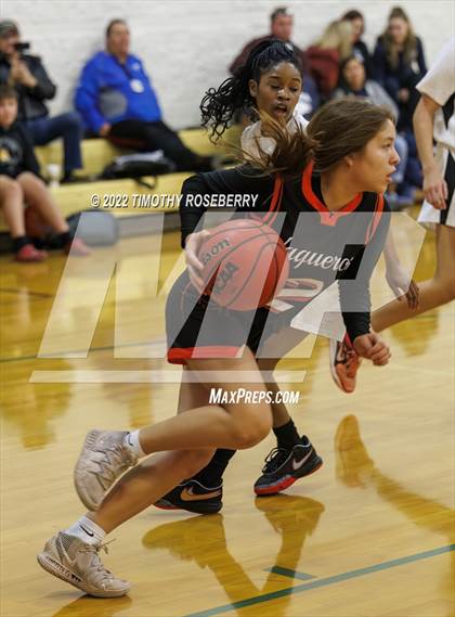 Thumbnail 2 in Faith Lutheran vs. Fernley photogallery.