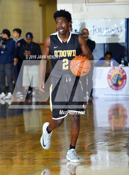 Thumbnail 3 in Chino Hills vs. Bishop O'Dowd (Tarkanian Classic) photogallery.