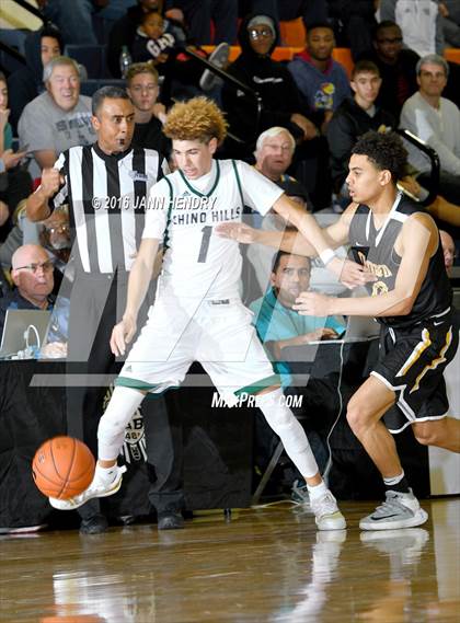 Thumbnail 3 in Chino Hills vs. Bishop O'Dowd (Tarkanian Classic) photogallery.