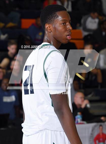 Thumbnail 2 in Chino Hills vs. Bishop O'Dowd (Tarkanian Classic) photogallery.