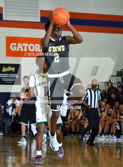 Thumbnail 2 in Chino Hills vs. Bishop O'Dowd (Tarkanian Classic) photogallery.