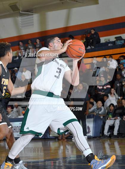 Thumbnail 3 in Chino Hills vs. Bishop O'Dowd (Tarkanian Classic) photogallery.