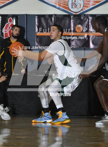 Thumbnail 2 in Chino Hills vs. Bishop O'Dowd (Tarkanian Classic) photogallery.