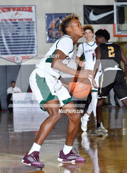 Thumbnail 2 in Chino Hills vs. Bishop O'Dowd (Tarkanian Classic) photogallery.