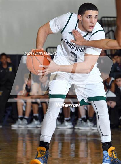 Thumbnail 1 in Chino Hills vs. Bishop O'Dowd (Tarkanian Classic) photogallery.