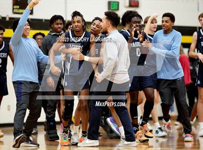 Thumbnail 3 in Bell vs Fossil Ridge photogallery.