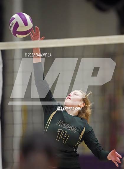 Thumbnail 3 in Langley vs. Chantilly (VHSL Class 6 Region D Final) photogallery.