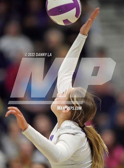 Thumbnail 3 in Langley vs. Chantilly (VHSL Class 6 Region D Final) photogallery.