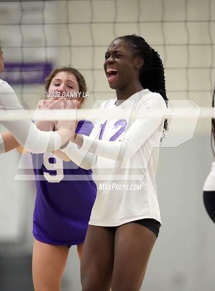 Thumbnail 3 in Langley vs. Chantilly (VHSL Class 6 Region D Final) photogallery.