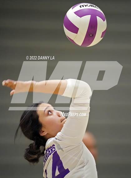 Thumbnail 1 in Langley vs. Chantilly (VHSL Class 6 Region D Final) photogallery.
