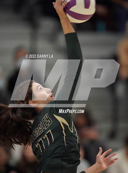 Thumbnail 3 in Langley vs. Chantilly (VHSL Class 6 Region D Final) photogallery.