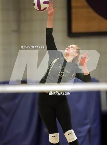 Thumbnail 2 in Langley vs. Chantilly (VHSL Class 6 Region D Final) photogallery.