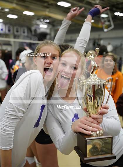 Thumbnail 2 in Langley vs. Chantilly (VHSL Class 6 Region D Final) photogallery.