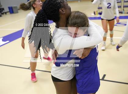 Thumbnail 3 in Langley vs. Chantilly (VHSL Class 6 Region D Final) photogallery.