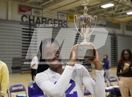 Thumbnail 1 in Langley vs. Chantilly (VHSL Class 6 Region D Final) photogallery.