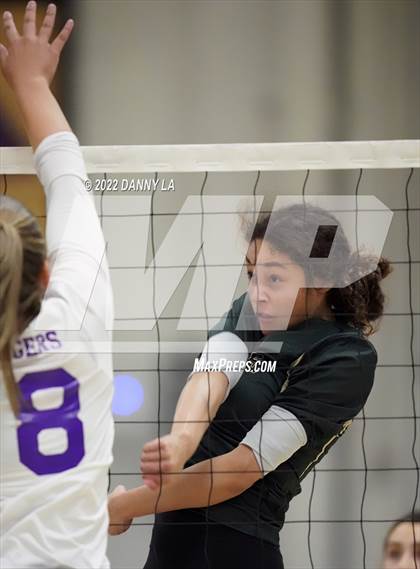 Thumbnail 3 in Langley vs. Chantilly (VHSL Class 6 Region D Final) photogallery.