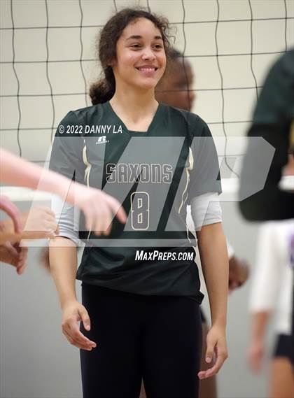 Thumbnail 3 in Langley vs. Chantilly (VHSL Class 6 Region D Final) photogallery.