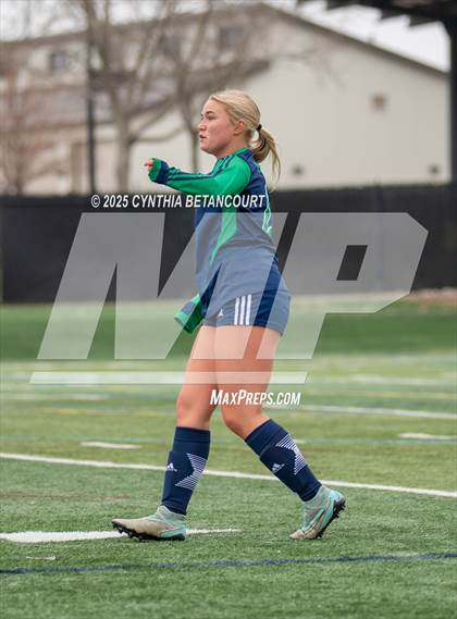 Thumbnail 1 in Thunder Ridge vs Regis Jesuit photogallery.