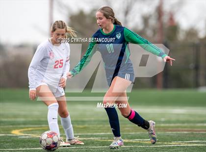 Thumbnail 3 in Thunder Ridge vs Regis Jesuit photogallery.