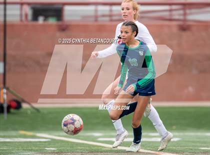 Thumbnail 2 in Thunder Ridge vs Regis Jesuit photogallery.