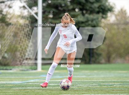 Thumbnail 1 in Thunder Ridge vs Regis Jesuit photogallery.
