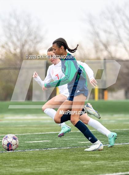 Thumbnail 1 in Thunder Ridge vs Regis Jesuit photogallery.