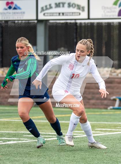 Thumbnail 2 in Thunder Ridge vs Regis Jesuit photogallery.