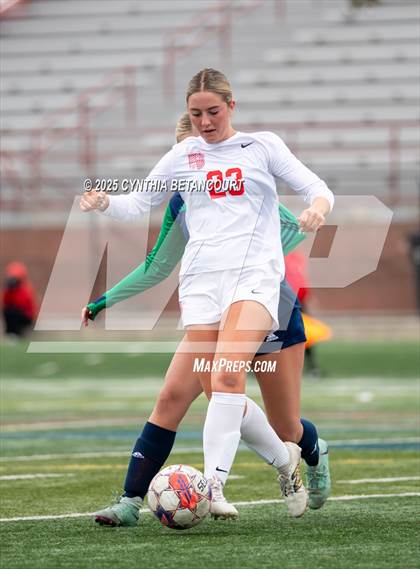 Thumbnail 3 in Thunder Ridge vs Regis Jesuit photogallery.