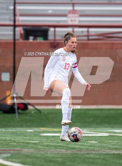Thumbnail 3 in Thunder Ridge vs Regis Jesuit photogallery.