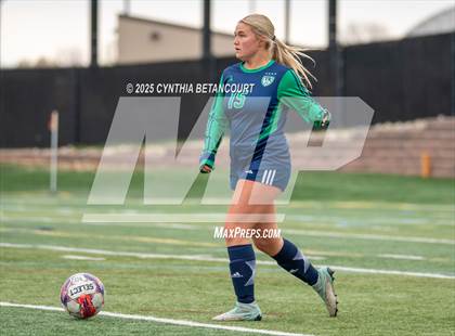 Thumbnail 3 in Thunder Ridge vs Regis Jesuit photogallery.