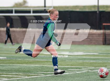 Thumbnail 1 in Thunder Ridge vs Regis Jesuit photogallery.