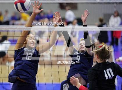 Thumbnail 3 in Eaton vs. University (CHSAA 3A Semifinal) photogallery.