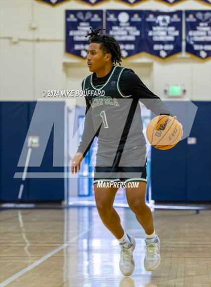 Thumbnail 2 in Sierra Pacific vs Pacifica (Santa Barbara Holiday Classic) photogallery.