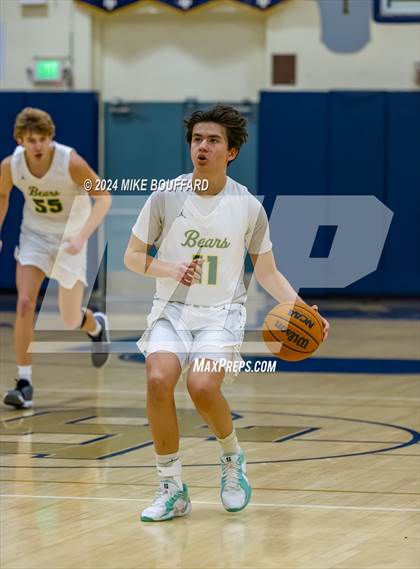 Thumbnail 3 in Sierra Pacific vs Pacifica (Santa Barbara Holiday Classic) photogallery.
